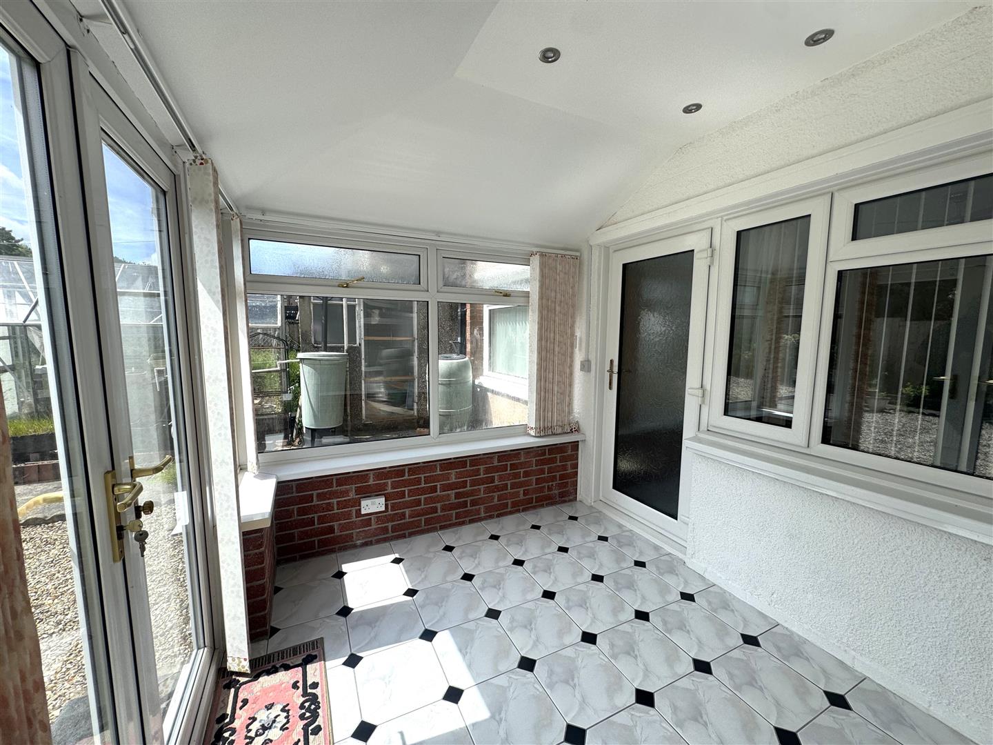 Glyncollen Drive, Ynysforgan, Swansea, SA6 6RS
